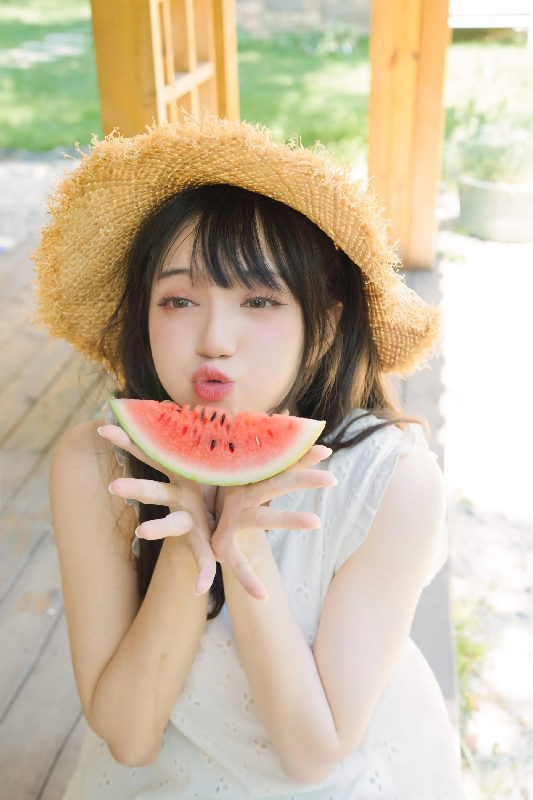 [YITUYU艺图语]2022.09.05 夏日少女与西瓜 贰加六 [39P]插图4